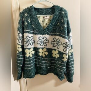 SO Green and Cream Patterned V-Neck Sweater